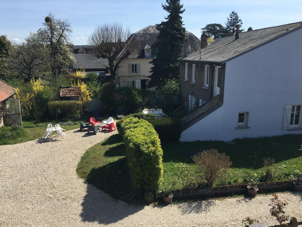 Chez Jeannette Villa Saint-Satur Eksteriør billede